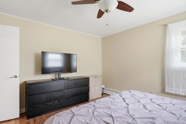254 Greeley Street, Manchester, NH 03102