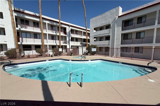 1381 East University Avenue 106, Las Vegas, NV 89119