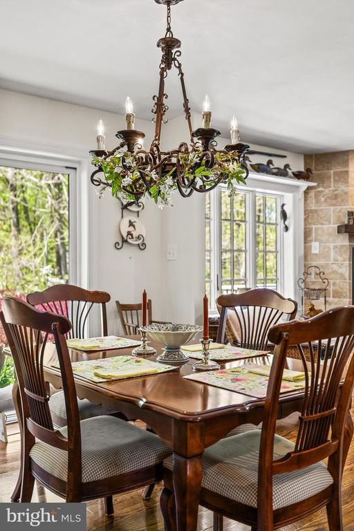 Image 43 of property listing at 13928 GREEN BRANCH DR, Phoenix, MD 21131