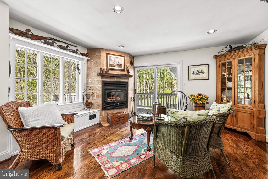 Image 45 of property listing at 13928 GREEN BRANCH DR, Phoenix, MD 21131