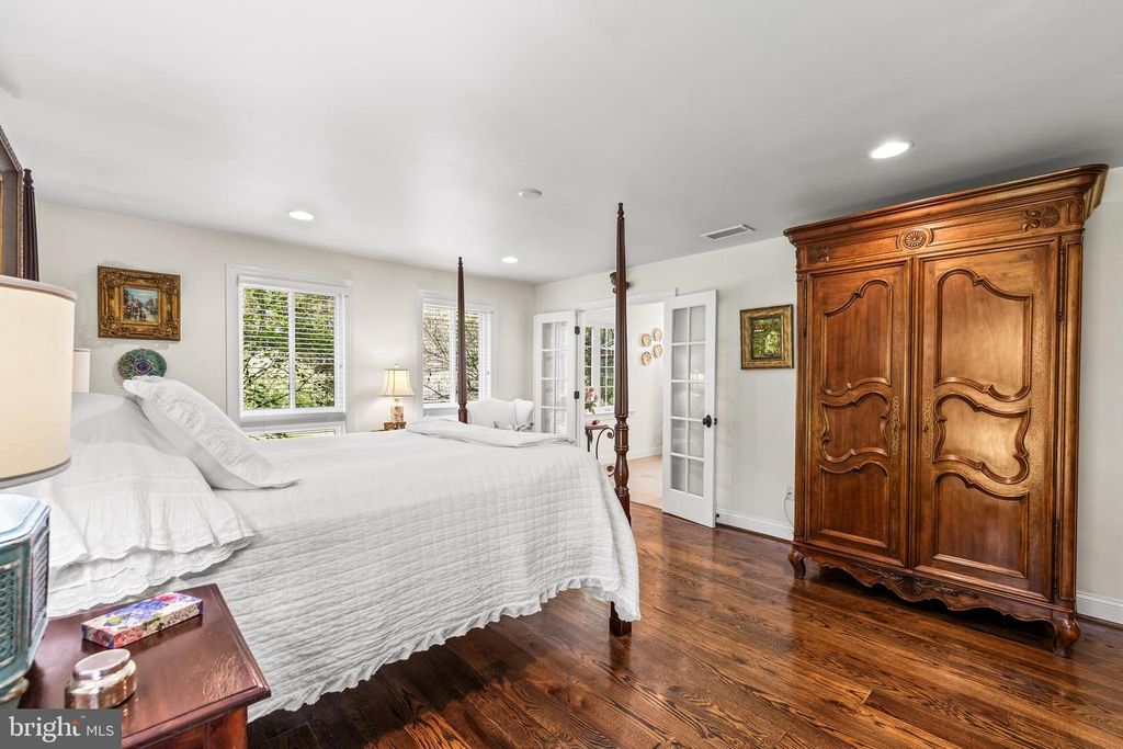 Image 63 of property listing at 13928 GREEN BRANCH DR, Phoenix, MD 21131