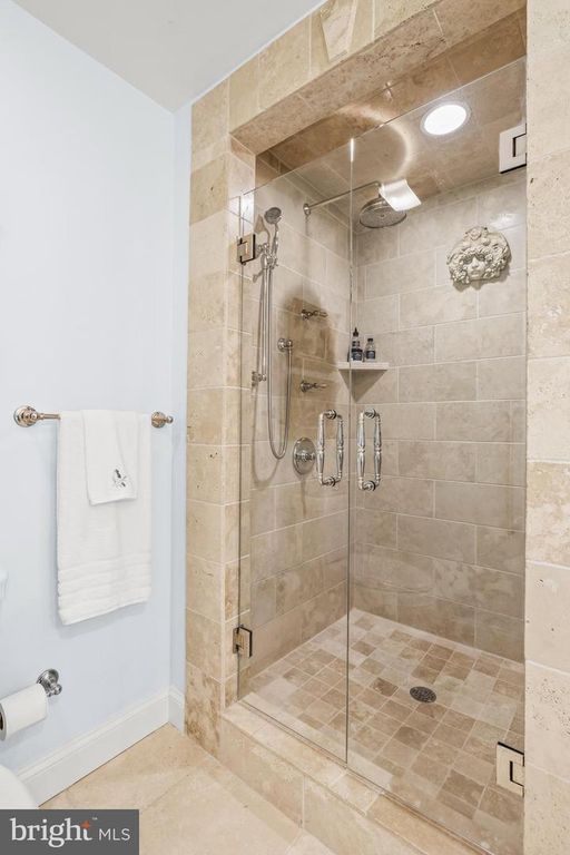 Image 69 of property listing at 13928 GREEN BRANCH DR, Phoenix, MD 21131