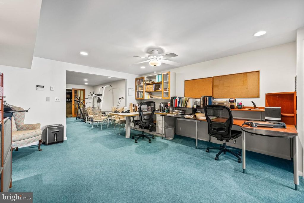 Image 81 of property listing at 13928 GREEN BRANCH DR, Phoenix, MD 21131