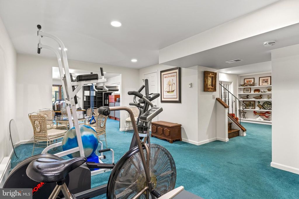 Image 85 of property listing at 13928 GREEN BRANCH DR, Phoenix, MD 21131