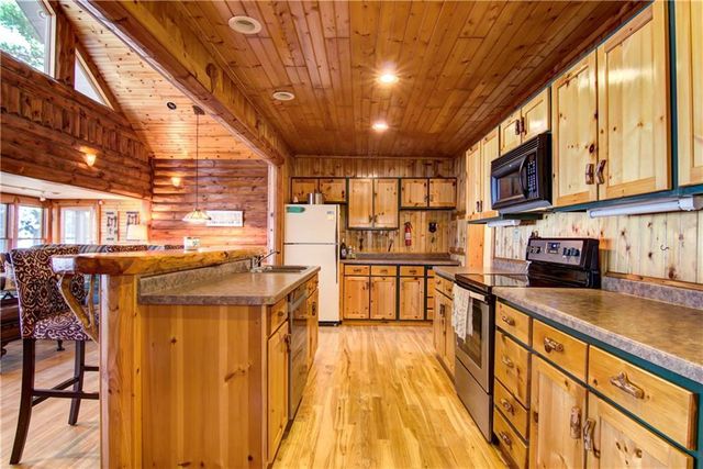 N132 Pine Place, Hatfield, WI 54754