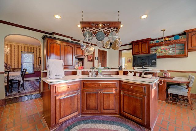 S16W32772 Highway 18, Delafield, WI 53018