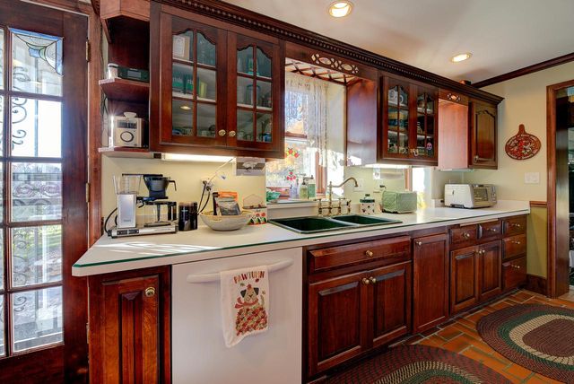 S16W32772 Highway 18, Delafield, WI 53018