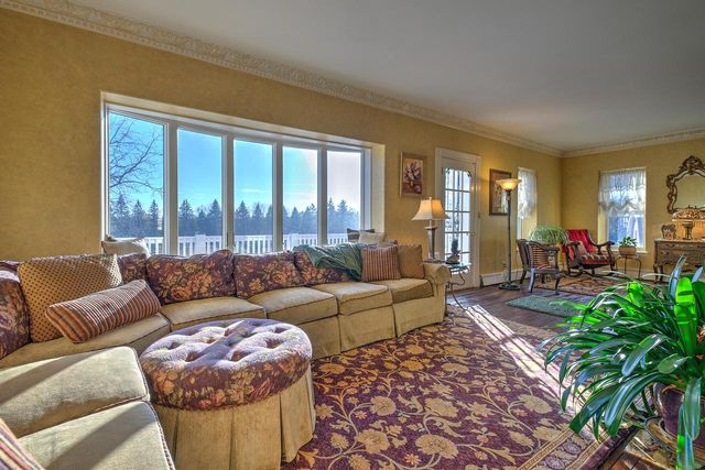 S16W32772 Highway 18, Delafield, WI 53018
