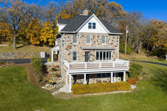 S16W32772 Highway 18, Delafield, WI 53018