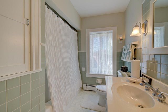 S16W32772 Highway 18, Delafield, WI 53018