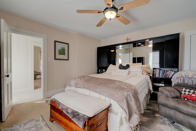 S16W32772 Highway 18, Delafield, WI 53018