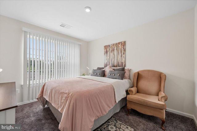 1517 PACIFIC AVE, Capitol Heights, MD 20743