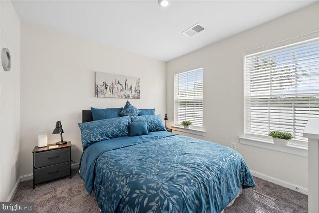 1517 PACIFIC AVE, Capitol Heights, MD 20743