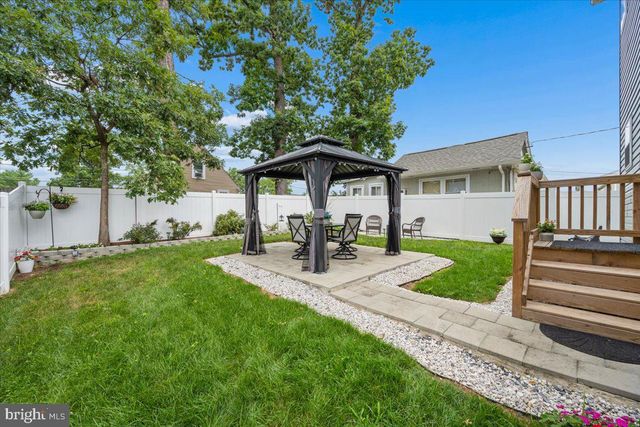 1517 PACIFIC AVE, Capitol Heights, MD 20743
