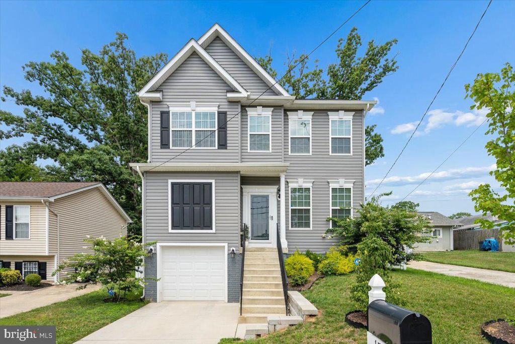 1517 PACIFIC AVE, Capitol Heights, MD 20743