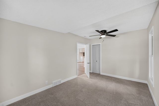 2511 Garfield Avenue, Des Moines, IA 50317