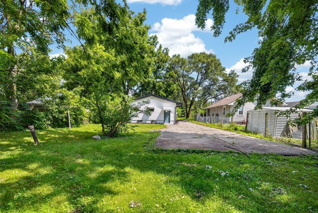 2511 Garfield Avenue, Des Moines, IA 50317