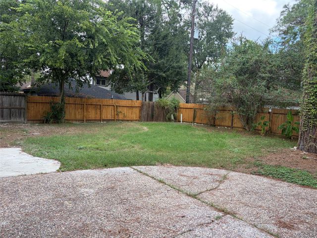1506 Castlerock Drive, Houston, TX 77090
