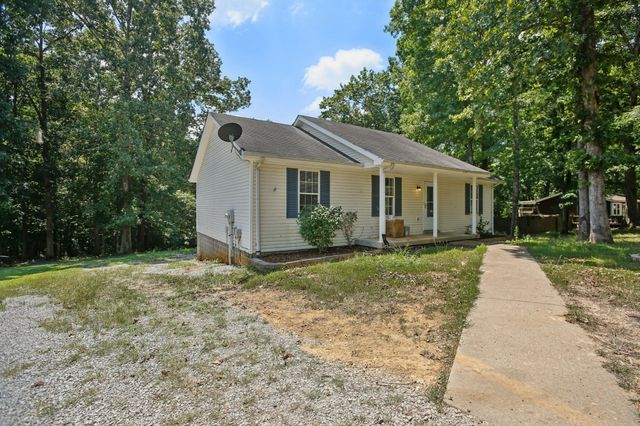 2105 Ferry Rd, Clarksville, TN 37040