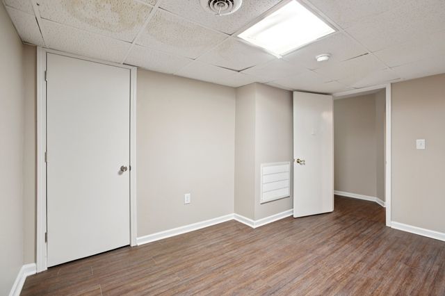 2105 Ferry Rd, Clarksville, TN 37040