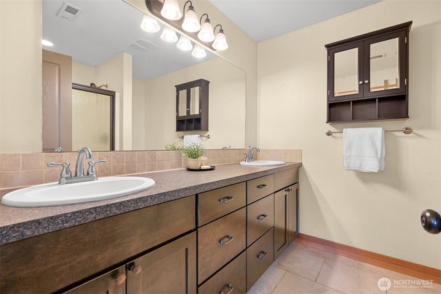 403 Westview Place, Nooksack, WA 98276