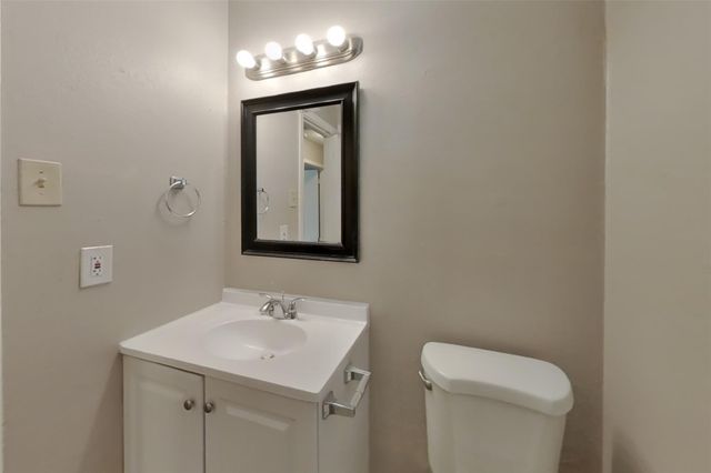 5619 Nina Lee Lane, Houston, TX 77092