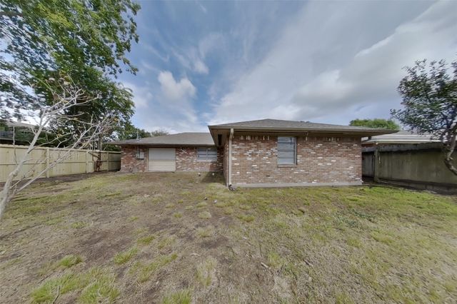 5619 Nina Lee Lane, Houston, TX 77092