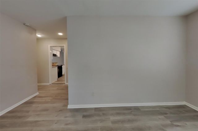 5619 Nina Lee Lane, Houston, TX 77092