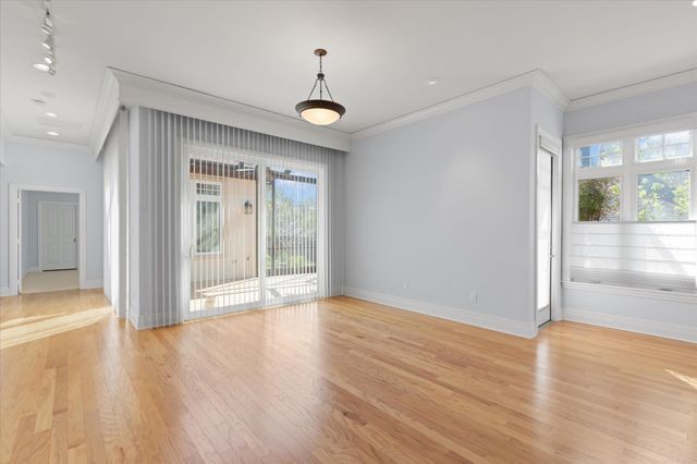 2202 Robbinwood Lane, Longview, TX 75601