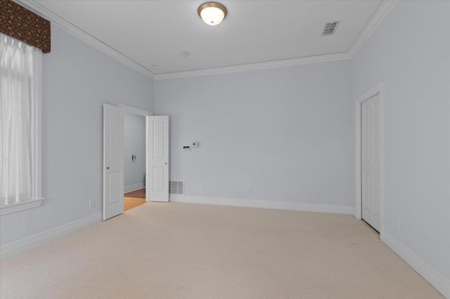 2202 Robbinwood Lane, Longview, TX 75601