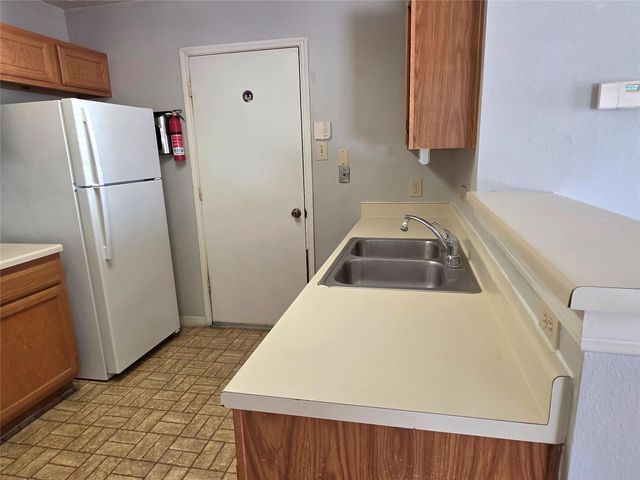 67 E Park West Drive, Houston, TX 77072