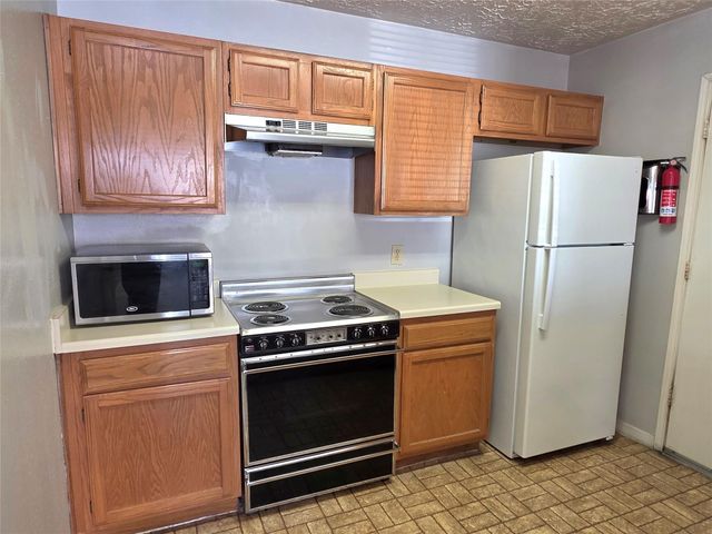 67 E Park West Drive, Houston, TX 77072