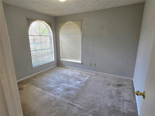 67 E Park West Drive, Houston, TX 77072