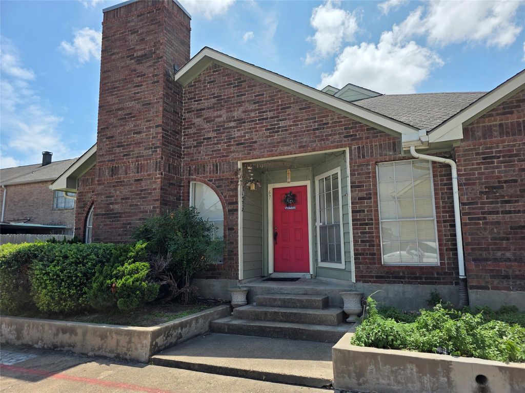 67 E Park West Drive, Houston, TX 77072