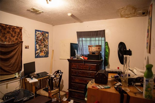 7641 Bywood Street, Houston, TX 77028