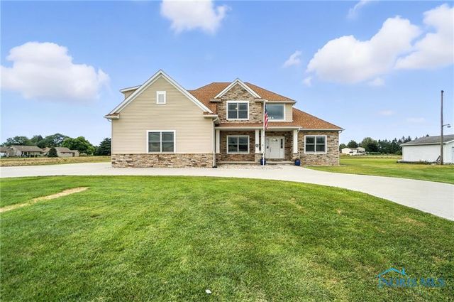 123 Lemoyne Road, Northwood, OH 43619