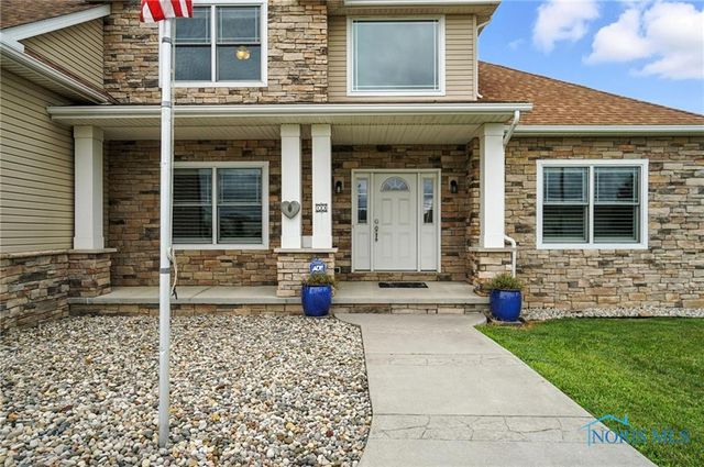 123 Lemoyne Road, Northwood, OH 43619