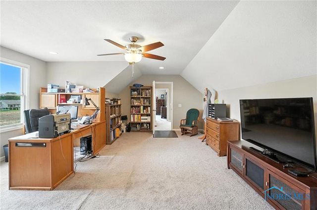 123 Lemoyne Road, Northwood, OH 43619