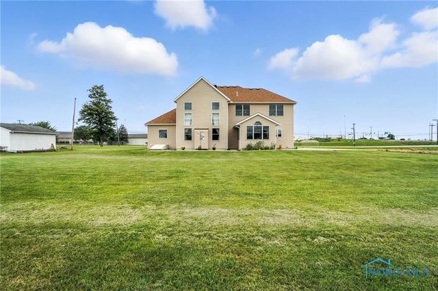 123 Lemoyne Road, Northwood, OH 43619