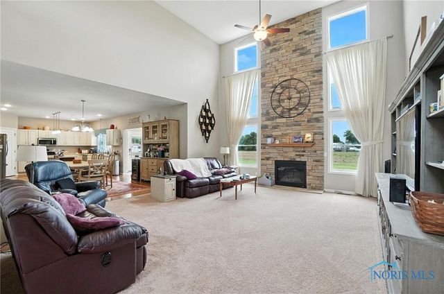 123 Lemoyne Road, Northwood, OH 43619