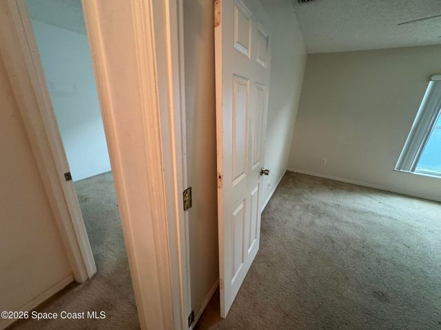 906 Shaw Circle, Melbourne, FL 32940