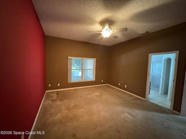 906 Shaw Circle, Melbourne, FL 32940