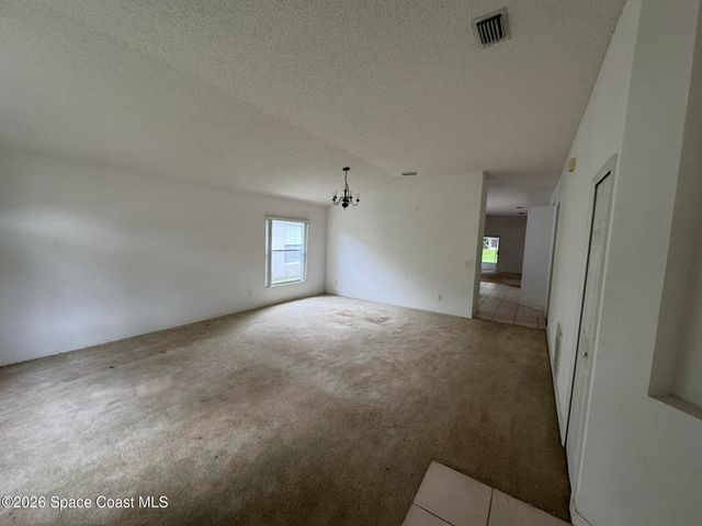 906 Shaw Circle, Melbourne, FL 32940
