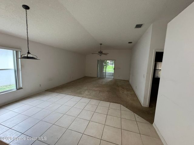906 Shaw Circle, Melbourne, FL 32940