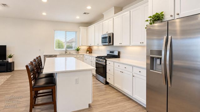 12704 Patagonian Way, Rancho Cordova, CA 95742