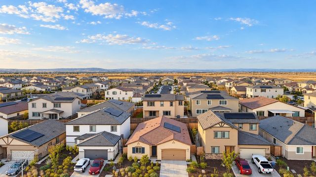 12704 Patagonian Way, Rancho Cordova, CA 95742