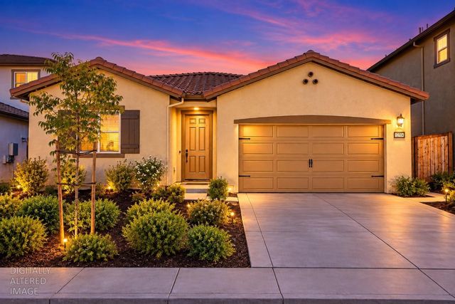 12704 Patagonian Way, Rancho Cordova, CA 95742
