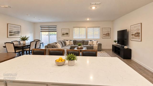 12704 Patagonian Way, Rancho Cordova, CA 95742
