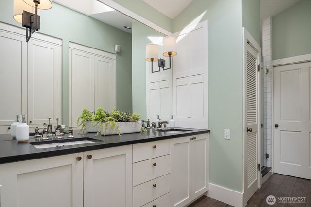 21819 SE 13th Place, Sammamish, WA 98075