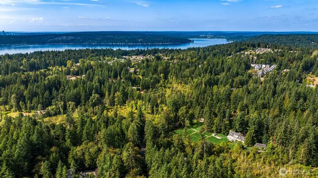 21819 SE 13th Place, Sammamish, WA 98075